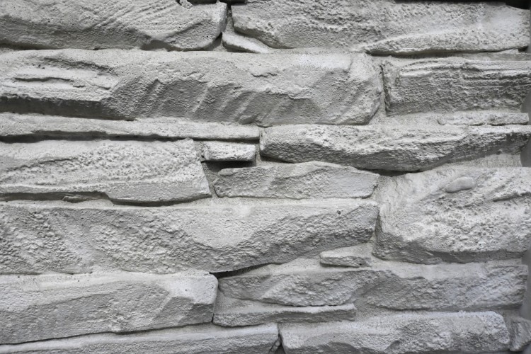 retaining walls with print